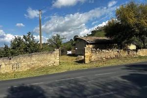 Villetta vista etna da ristrutturare
