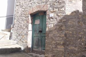 Mini appartamento da ristrutturare all'interno