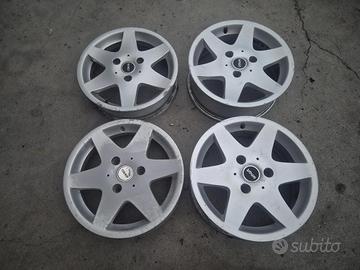 Cerchi In Lega Da 15" Per Smart For Two - Fortwo