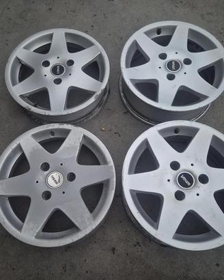 Cerchi In Lega Da 15" Per Smart For Two - Fortwo
