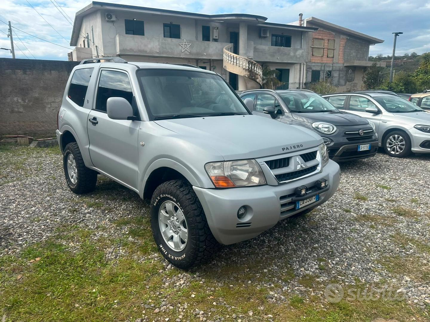 Mitsubishi Pajero (2000-2007)