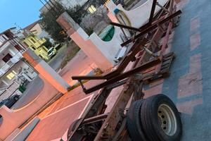 Carrello regolabile imbarcazione non omologato