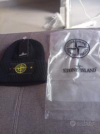 cappello Stone Island