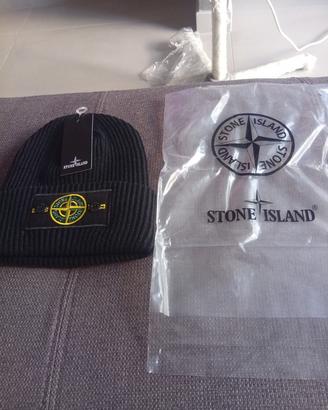 cappello Stone Island