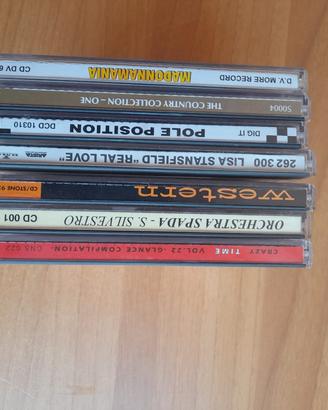 LOTTO DA 7 CD AUDIO ASS CON CUSTODIE DANNEGGIATE