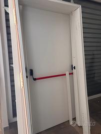 Porta bagno e antibagno commerciale