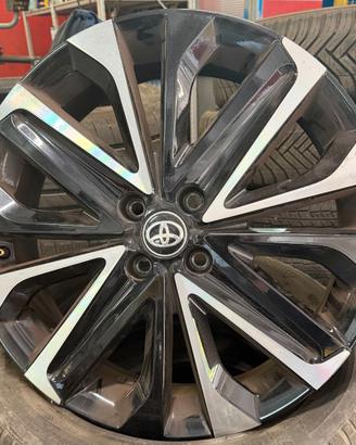 4 CERCHIONI TOYOTA AYGO X 18** 4 MOZZI