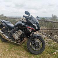 HONDA CBF 600