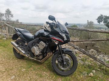 HONDA CBF 600