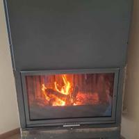 Camino a legna ventilato