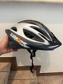 Casco da bicicletta e altri sport