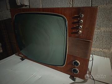 Tv General Electric bianco e nero