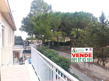 1°Piano in Residence 4 vani +terrazzo +p.auto