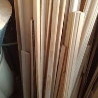 Profili in legno di tiglio intarsiati e sagomati