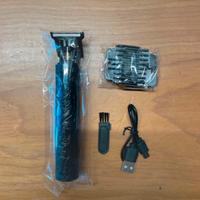 Rasoio elettrico da uomo nero nuovo