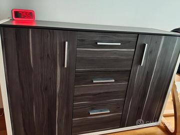 Comò grigio laminato 