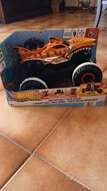 Macchina radiocomandata HotWeels monster truck