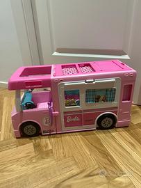 Super Camper Barbie 3 in 1 con accessori