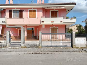 Appartamento a rubbianello