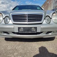 Paraurti anteriore MERCEDES-BENZ CLK 230 del 2000