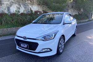HYUNDAI i20 1.1 CRDi 12V 5 porte Comfort NEOPATE
