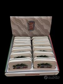 Set di 12 portafogli con zip Fiat 500 storica ross