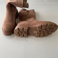 Stivali scamosciati nuovi tg 38