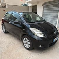 Toyota Yaris 1.0 2010