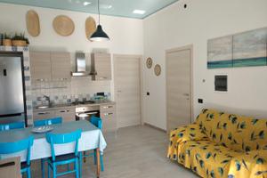 Marina di Ragusa centro-4 camere con bagno interno