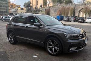 Volkswagen Tiguan 2.0 TDI 140cv 4Motion R-Line - 2