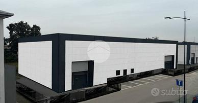 CAPANNONE A ARZAGO D'ADDA