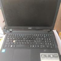 AcerAspire, i3, 4 GB RAM, 222 GB HD,Win 10, 64 bit