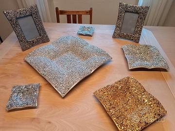 Soprammobili (MODERNI) a forma di vasi+CORNICI