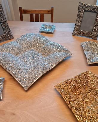 Soprammobili (MODERNI) a forma di vasi+CORNICI