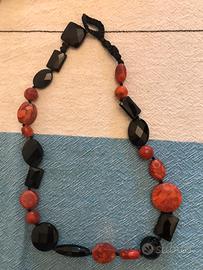 Collana onice e radice di corallo