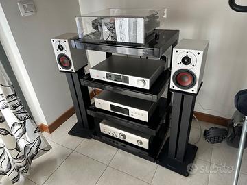 Impianto Hi-Fi completo con mobile e stand