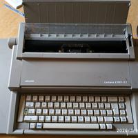 macchina da scrivere  Olivetti elettrica E501 - II