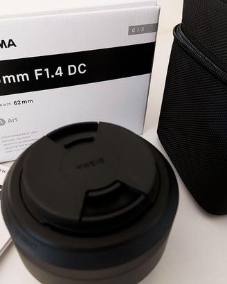 Sigma 30mm F1.4 DC Attacco Sigma SA nativo