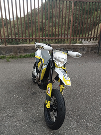 Husqvarna 701 praticamente nuova