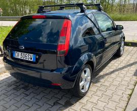 Ford fiesta mk5