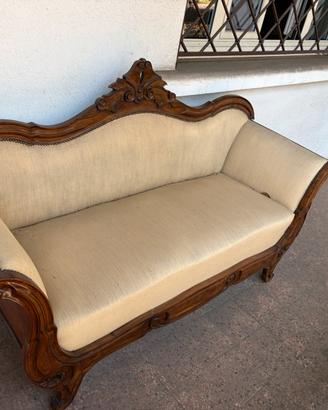 Divano antico in legno intagliato [+ Letto matr]