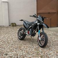 Hm crm 125 2t