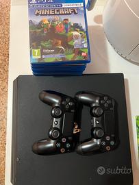 Play station 4 Pro 1TB