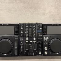 Coppia XDJ 700 + DJM 450 + Flightcase Zomo 750 NSE