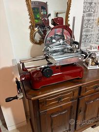 Affettatrice a volano Officine Meccaniche Monzesi