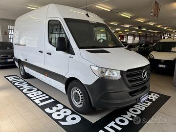 Mercedes-benz Sprinter F37/33 311 CDI RWD TA Furgo