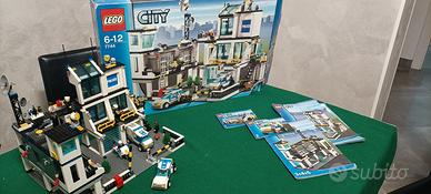 lego caserma della polizia 7744