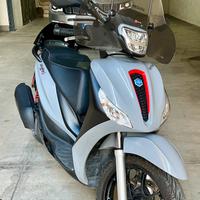Scooter Piaggio Medly
