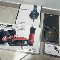 Focusrite Scarlett Studio + ATH-M30x Pro Pack