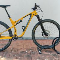 MTB FULL CARBONIO Kona hei hei misura L